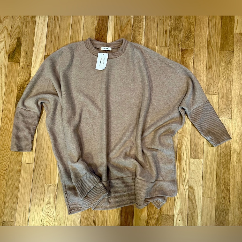 Loose Fit Tunic Sweater, size Large